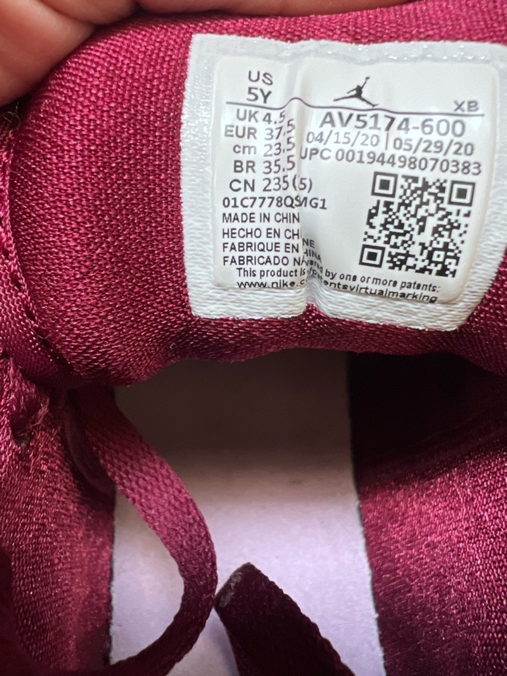 Nike Air Jordan 1 Retro Mid SE Quilted Red Pink GS Size 5Y - Picture 6 of 7